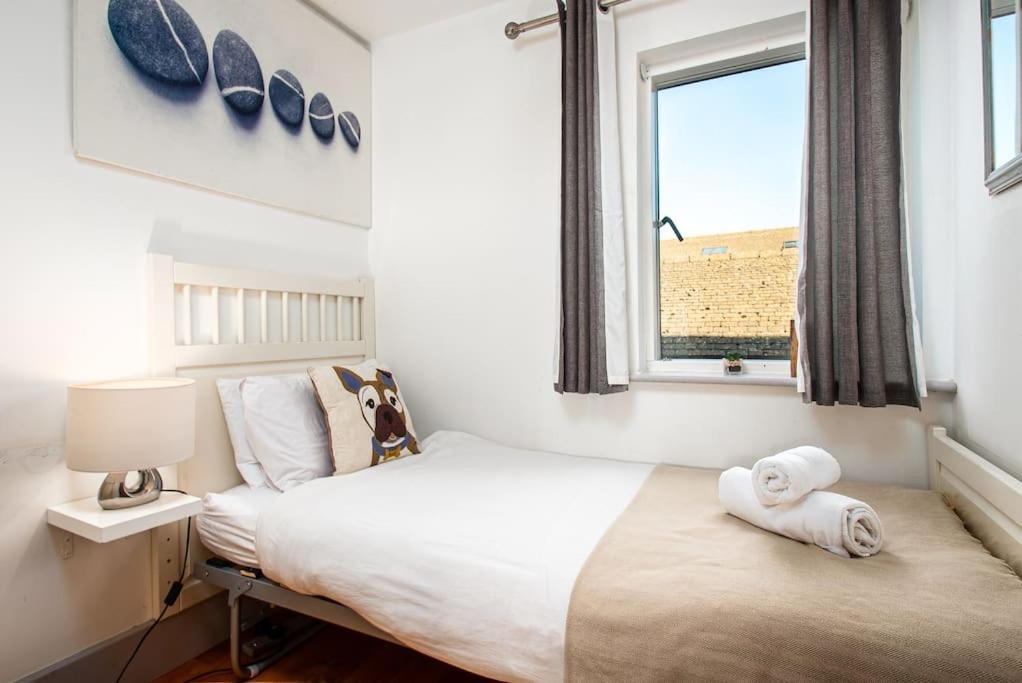 Blueberry Cottage - Lower Mill Estate Somerford Keynes Bagian luar foto