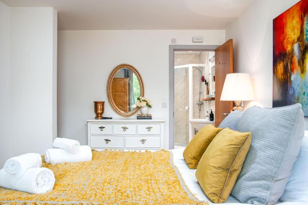 Blueberry Cottage - Lower Mill Estate Somerford Keynes Bagian luar foto
