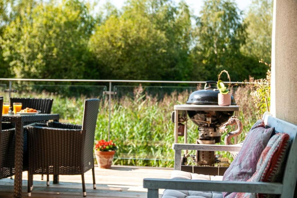 Blueberry Cottage - Lower Mill Estate Somerford Keynes Bagian luar foto