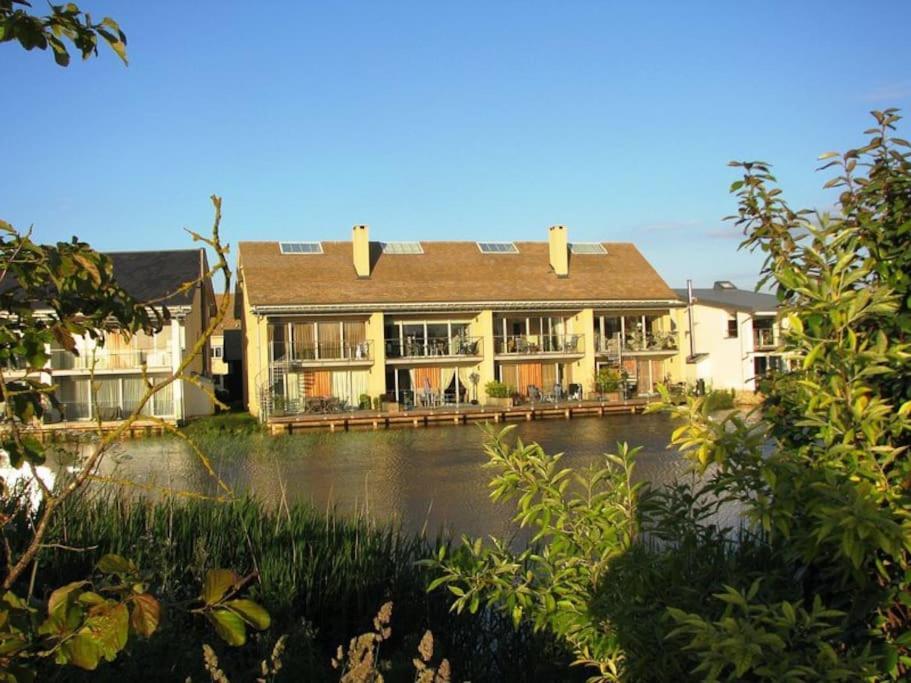 Blueberry Cottage - Lower Mill Estate Somerford Keynes Bagian luar foto